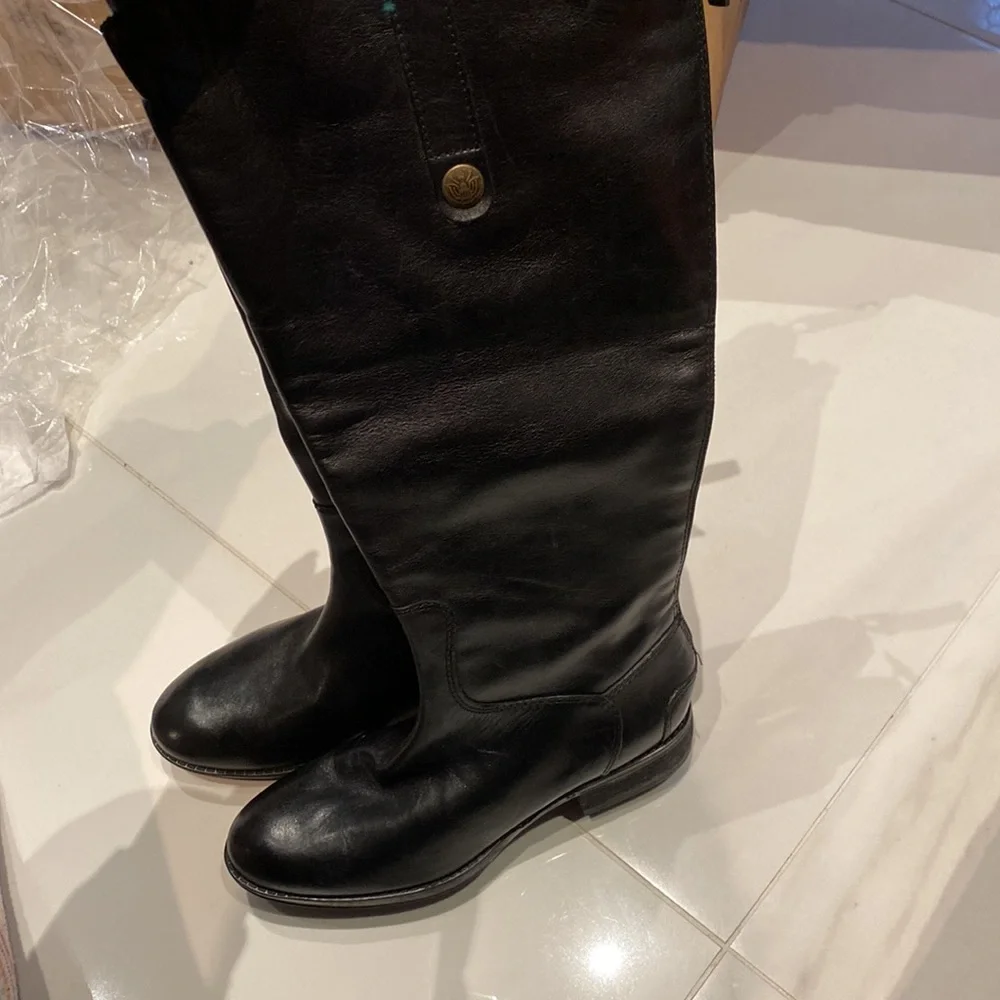 Sam Edelman black boots with full back zipper. Brand new, never worn - Picture 3 of 7